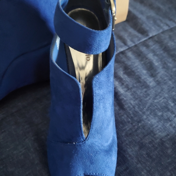 Preloved worn twice - Picture 4 of 10